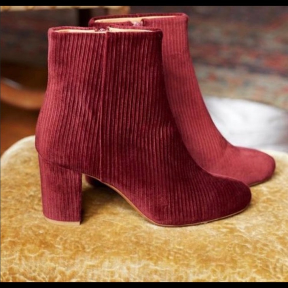 NWOB SEZANE LEA Burgundy Ankle Boots Booties 39